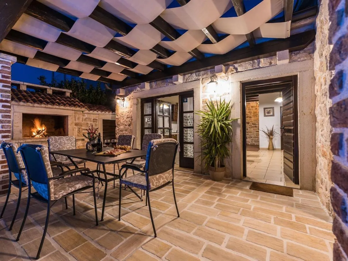 Pretty Holiday Home In Sukosan With Fenced Garden Croatia