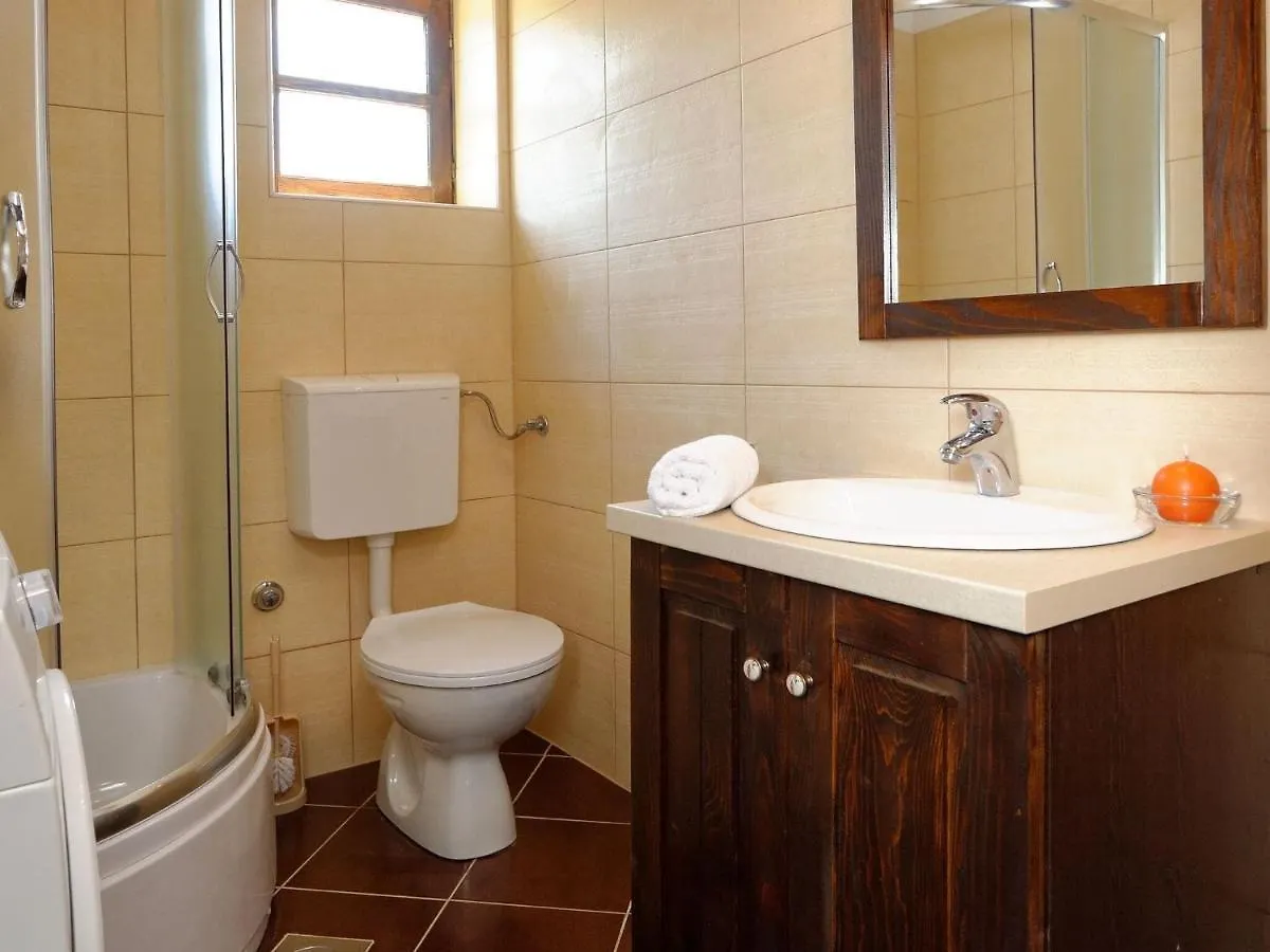 Pretty Holiday Home In Sukosan With Fenced Garden Croatia